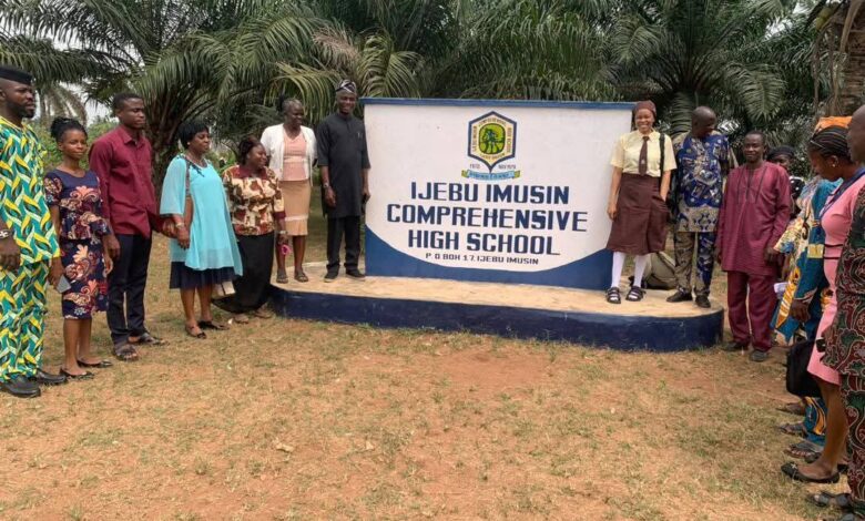 Refrain from peer pressure, societal ills – Odumakin advises Ogun students Refrain from peer pressure, societal ills – Odumakin advises Ogun students