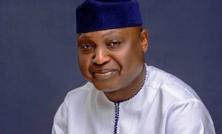 Oyebanji iinstalls Obanla of Ijesa- Isu, urges monarch to promote equitable leadership Oyebanji iinstalls Obanla of Ijesa- Isu, urges monarch to promote equitable leadership