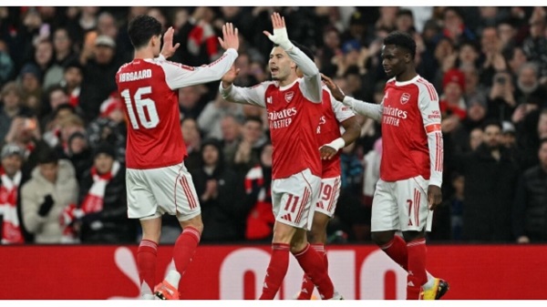 EPL: Arsenal open 10-point lead as teen Dowman makes history