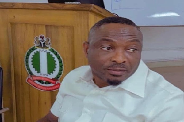 Ex-IYC boss urges Tinubu to renew Tantita’s contract 