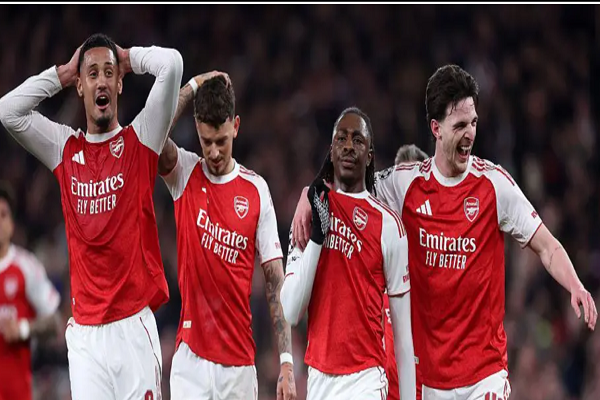 Arsenal ease past Leverkusen to reach Champions League Quarter-Finals Arsenal ease past Leverkusen to reach Champions League Quarter-Finals