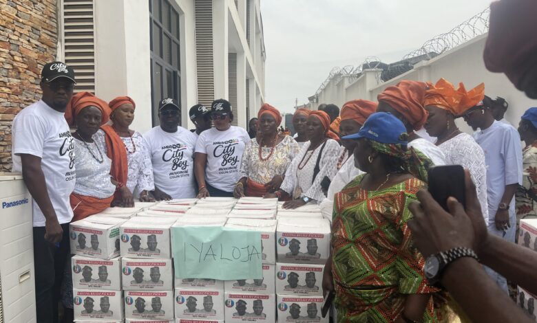 Ramadan: 2,000 Osun households benefit from City Boy’s food package