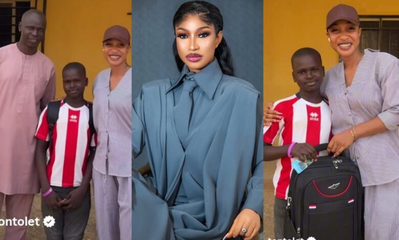 Tonto Dikeh supports student’s education, donates to school Tonto Dikeh supports student’s education, donates to school