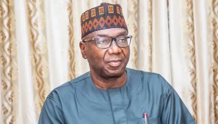 Gov Abdulrazaq visits injured soldiers, warns against disclosure of troops movement Gov Abdulrazaq visits injured soldiers, warns against disclosure of troops movement