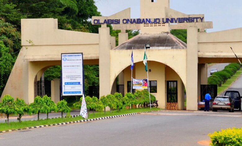 Again gunmen attack OOU students, cart away car, phones