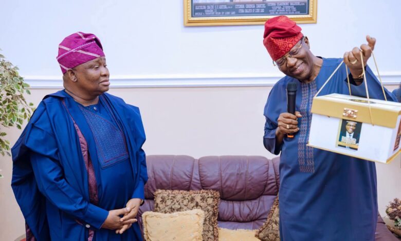 Senator Adeola meets former Governor Gbenga Daniel…secures committment ahead of 2027 elections 