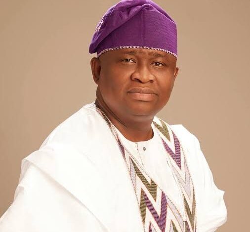 Stop the Hate, Choose Progress: Why Greedy Politicians Fear Senator Yayi’s Vision for Ogun Stop the Hate, Choose Progress: Why Greedy Politicians Fear Senator Yayi’s Vision for Ogun