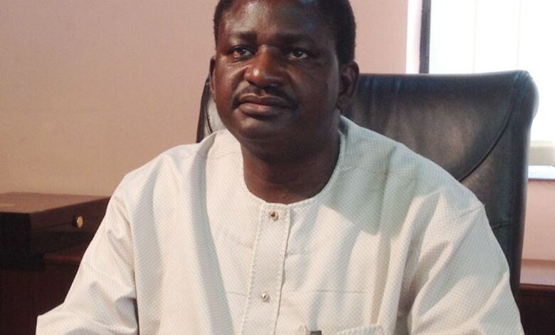 Poor leadership, corruption holding Nigeria back – Buhari’s ex-spokesman, Adesina Poor leadership, corruption holding Nigeria back – Buhari’s ex-spokesman, Adesina