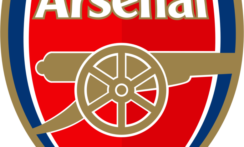 Transfer: Arsenal on verge of completing double transfer as Man Utd players travel to London Transfer: Arsenal on verge of completing double transfer as Man Utd players travel to London