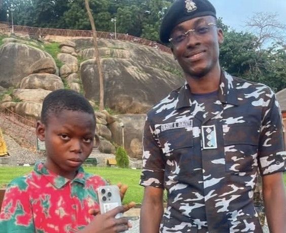 When fortune smiled on Olumo Rock’s teenage photographer When fortune smiled on Olumo Rock’s teenage photographer