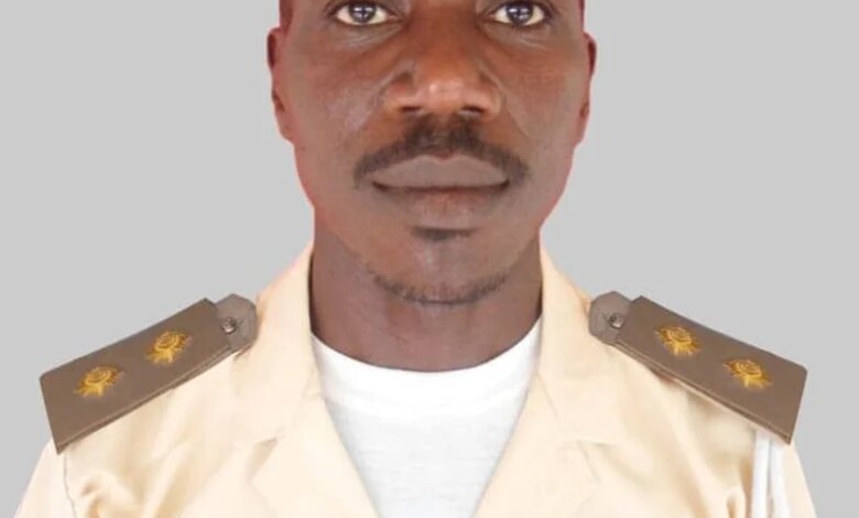 Bandits kill immigration officer, burn body in Niger Bandits kill immigration officer, burn body in Niger